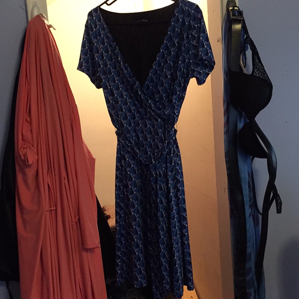 💕DRESS💕 - Picture 2 of 4